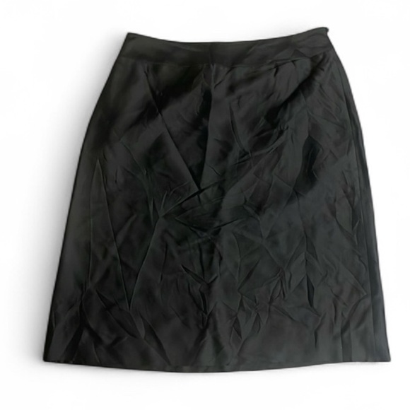 Ann Taylor Petites Vintage Silk A-line Skirt Black 8P - Picture 1 of 6